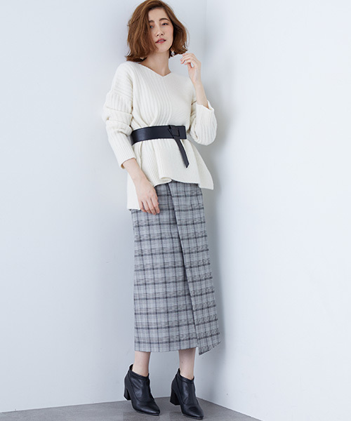 STUDIOUS（ステュディオス）の「パターンアレンジニット（ニット/セーター・レディース・オフホワイト/カーキ/ピンク/インディゴブルー・FREE）」の5枚目の写真