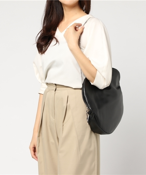 MOUSSY（マウジー）の「ROUND CROSS BODY BAG（ショルダーバッグ・レディース・ワインレッド/ブラック/ホワイト・FREE）」の8枚目の写真