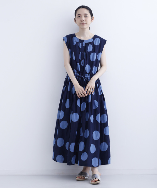 MERLOT(メルロー)の「インド綿ドット柄ノースリーブワンピース5673(ワンピース・レディース・ホワイト/ブラック/ネイビー・FREE)」の21枚目の写真