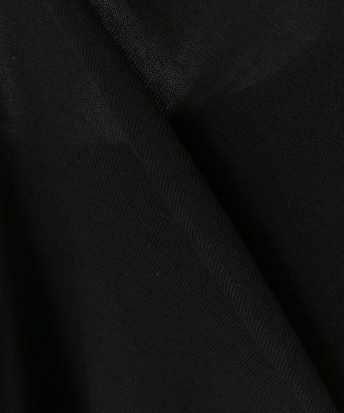 Deuxieme Classe（ドゥーズィエムクラス）の「Shake code Vネック