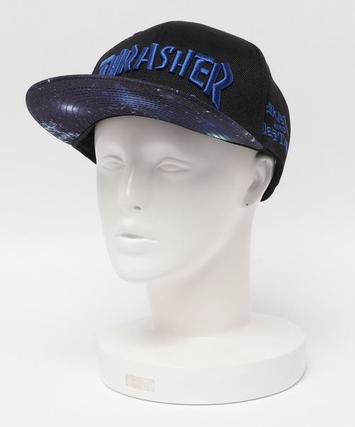 THRASHER（スラッシャー）の「GALAXY SNAP BACK CAP/スラッシャー ロゴ キャップ 帽子 ユニセックス（キャップ・メンズ・ホワイト×ブラック/ブラック×ブラック/ブラック×ブルー/ブラック×グリーン・FREE）」の3枚目の写真