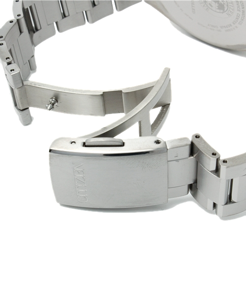 bpr BEAMS（ビーピーアール ビームス ）の「CITIZEN / ATTESA　クロノグラフ　AT3010-55（アナログ腕時計・メンズ・ブラック/ブルー・ONE SIZE）」の7枚目の写真