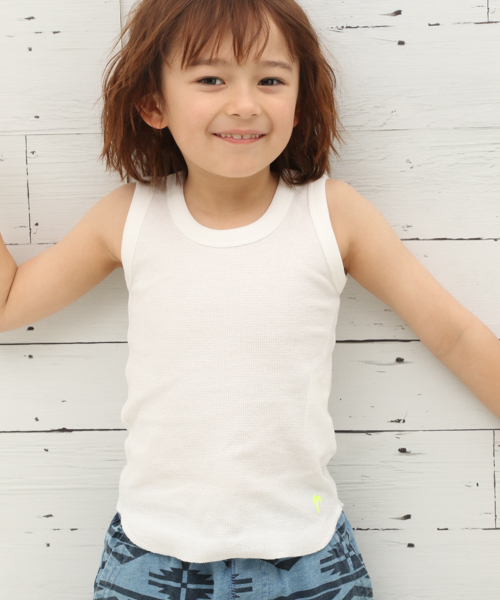 BAYFLOW（ベイフロー）の「[KIDS]ミニワッフルタンクトップ（タンクトップ・キッズ・ブラック/グレー/オフホワイト・SMALL/MEDIUM/LARGE/X-LARGE/XX-LARGE）」の2枚目の写真