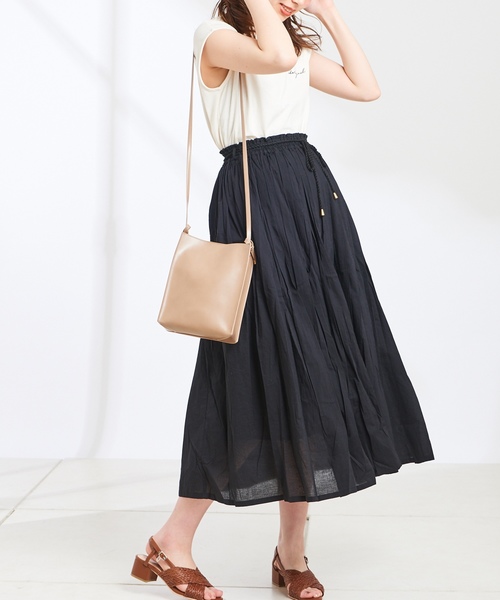 natural couture(ナチュラルクチュール)の「綿ボイルカラースカート(スカート・レディース・ブラック/パープル/ターコイズブルー/チェック/イエロー/キャメル・FREE)」の2枚目の写真