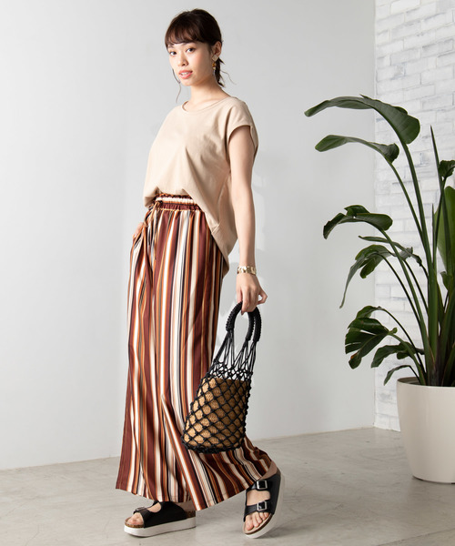 WEGO（ウィゴー）の「WEGO/USAコットンノースリーブTシャツ（Tシャツ/カットソー・レディース・ブラック/ベージュ/ピンク/ホワイト/カーキ/パープル・FREE）」の11枚目の写真