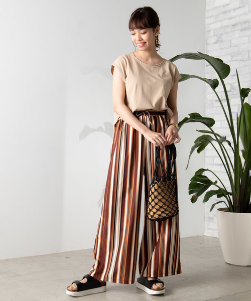 WEGO（ウィゴー）の「WEGO/USAコットンノースリーブTシャツ（Tシャツ/カットソー・レディース・ブラック/ベージュ/ピンク/ホワイト/カーキ/パープル・FREE）」の13枚目の写真