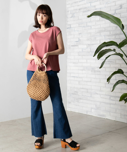 WEGO（ウィゴー）の「WEGO/USAコットンノースリーブTシャツ（Tシャツ/カットソー・レディース・ブラック/ベージュ/ピンク/ホワイト/カーキ/パープル・FREE）」の21枚目の写真