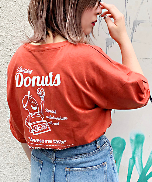 apres jour（アプレジュール）の「アソートプリントTシャツ２【ZOZOTOWN限定アイテム】（Tシャツ/カットソー・レディース・ホワイト系その他/パープル系その他/その他/ホワイト系その他2/オフホワイト/スモークピンク/オレンジ系その他/ブラック/ラベンダー/ホワイト/チャコールグレー・フリー）」の10枚目の写真