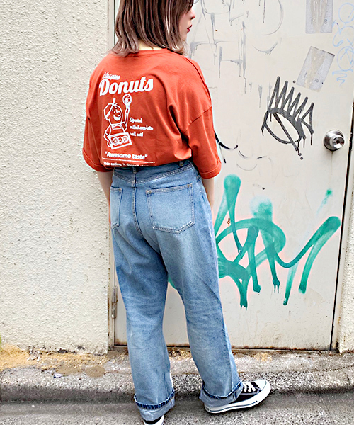 apres jour（アプレジュール）の「アソートプリントTシャツ２【ZOZOTOWN限定アイテム】（Tシャツ/カットソー・レディース・ホワイト系その他/パープル系その他/その他/ホワイト系その他2/オフホワイト/スモークピンク/オレンジ系その他/ブラック/ラベンダー/ホワイト/チャコールグレー・フリー）」の17枚目の写真