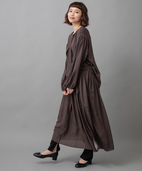 Munich（ミューニック）の「ミニフラワープリント　ギャザースカート（スカート・レディース・ブラック/グリーン/ライトブラウン・S/M）」の17枚目の写真