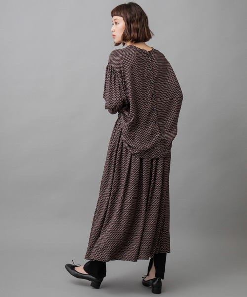 Munich（ミューニック）の「ミニフラワープリント　ギャザースカート（スカート・レディース・ブラック/グリーン/ライトブラウン・S/M）」の12枚目の写真