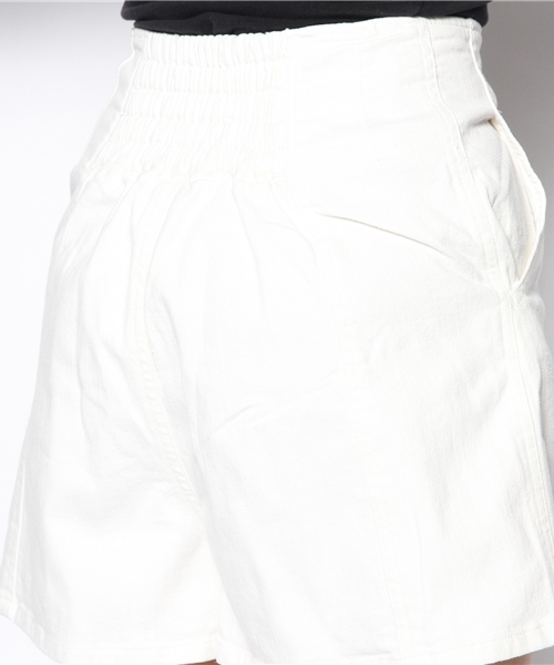 Chico（チコ）の「デニムハイウエストショートPT（その他パンツ・レディース・ホワイト/ネイビー・FREE）」の9枚目の写真