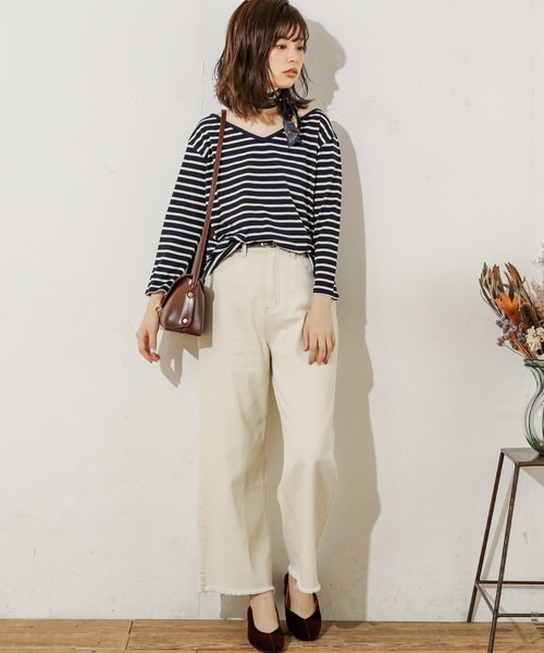 natural couture(ナチュラルクチュール)の「スカーフ付き2WAYTシャツ(Tシャツ/カットソー・レディース・ダークブラウン/ネイビー×ホワイト/オフホワイト/ブラック・FREE)」の12枚目の写真