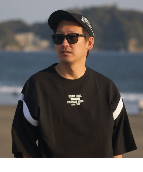 DOUBLE STEAL(ダブルスティール)の「Arm FOOTBALL Tee(Tシャツ/カットソー・メンズ・ブラック×ホワイト/ホワイト系その他/ホワイト×ブラック/ブラック系その他・LARGE/X-LARGE/MEDIUM)」の18枚目の写真