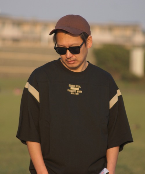 DOUBLE STEAL(ダブルスティール)の「Arm FOOTBALL Tee(Tシャツ/カットソー・メンズ・ブラック×ホワイト/ホワイト系その他/ホワイト×ブラック/ブラック系その他・LARGE/X-LARGE/MEDIUM)」の20枚目の写真