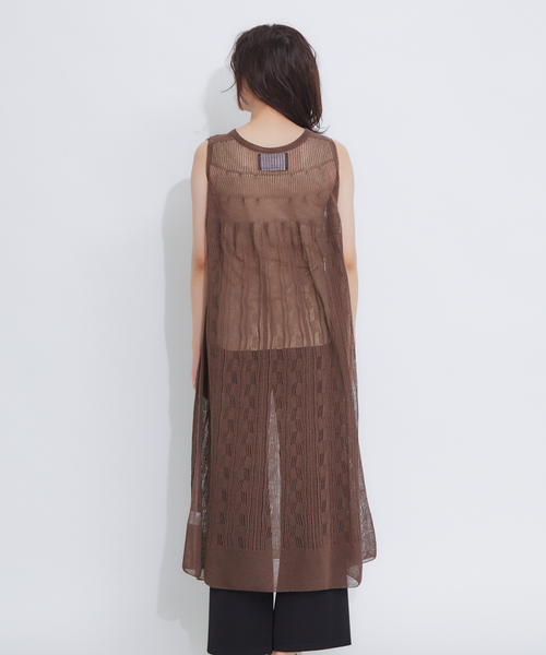 qualite(カリテ)の「boussole×qualite 透かし柄シアーニットワンピース(ワンピース・レディース・ブラウン/オフホワイト/カーキ・フリー)」の13枚目の写真