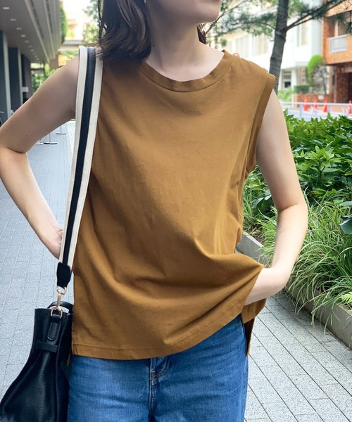 SLOBE IENA（スローブイエナ）の「ドライコットンタンクトップ【手洗い可能】◆（Tシャツ/カットソー・レディース・ホワイト/ブラック/ブラウン・FREE）」の3枚目の写真