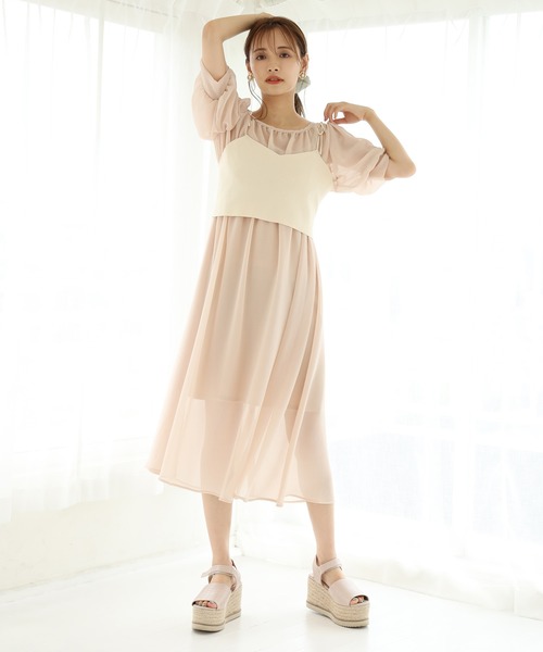 one after another NICE CLAUP(ワンアフターアナザーナイスクラップ)の「ビスチェ付き前後2Wayシアーワンピース(ワンピース・レディース・オフホワイト/モカ/コーラル・FREE)」の3枚目の写真