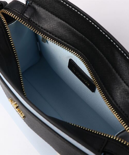 & chouette（アンドシュエット）の「スポーティーラインショルダーバッグ（ショルダーバッグ・レディース・ホワイト/ネイビー/ライトブルー/ブラック/ピンク/ワインレッド/ベージュ/オフホワイト・FREE）」の12枚目の写真