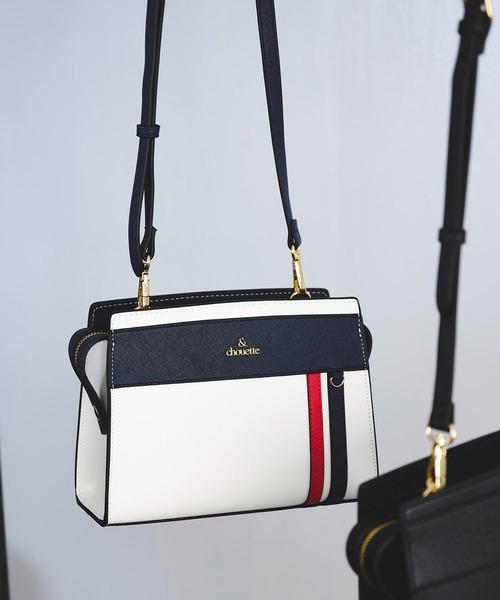 & chouette（アンドシュエット）の「スポーティーラインショルダーバッグ（ショルダーバッグ・レディース・ホワイト/ネイビー/ライトブルー/ブラック/ピンク/ワインレッド/ベージュ/オフホワイト・FREE）」の2枚目の写真
