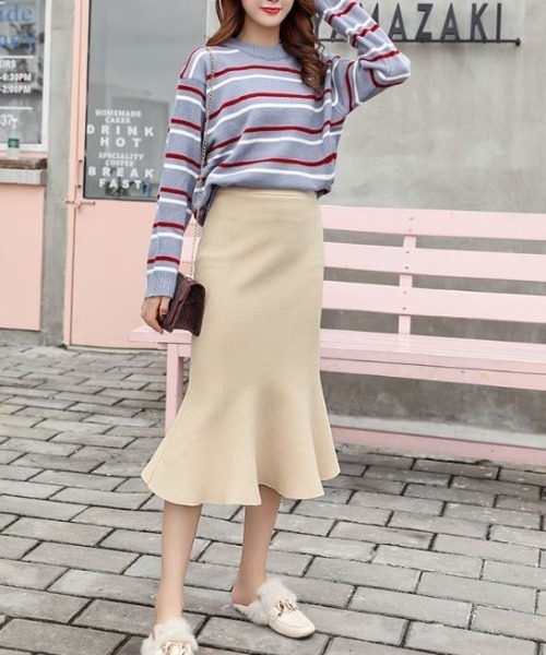 Diosfront(ディオスフロント)の「ニットマーメイドスカート(スカート・レディース・ブラック/グレー/ライトベージュ・FREE)」の11枚目の写真