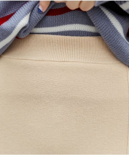 Diosfront(ディオスフロント)の「ニットマーメイドスカート(スカート・レディース・ブラック/グレー/ライトベージュ・FREE)」の18枚目の写真