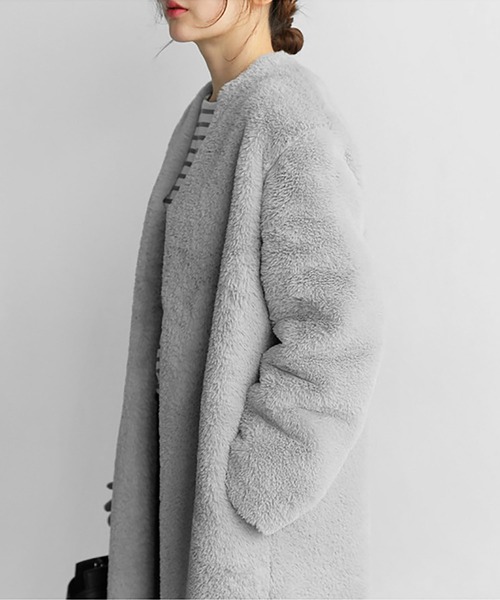 Ritzy（リッツィー）の「フェイクファーノーカラーロングコート（チェスターコート・レディース・レオパード/ベージュ/ピンク/グレー/オフホワイト/パープル/イエロー/グリーン・M/L）」の15枚目の写真