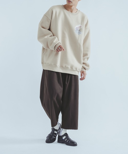 epnok(エプノック)の「アートグラフィックスウェット(スウェット・メンズ・グリーン/ベージュ/ブラウン・LARGE/MEDIUM)」の8枚目の写真