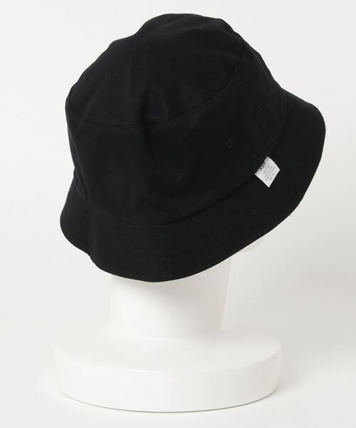 HUF（ハフ）の「HUF/ハフ×PLAYBOY/プレイボーイ PB REVERSIBLE BUCKET