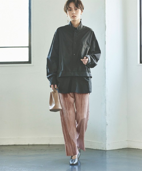 titivate(ティティベイト)の「プリーツベロアセミテーパードパンツ(その他パンツ・レディース・ベージュ/パープル系その他/グリーン/ブラウン・S/M/L)」の10枚目の写真