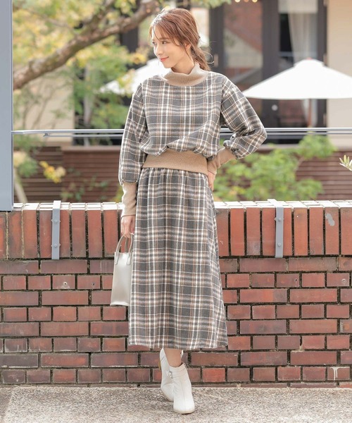 KOBE LETTUCE（コウベレタス）の「リブドッキングプルオーバートップス（その他トップス・レディース・ベージュ系その他/ライトベージュ/ブラック系その他/ピンク系その他・FREE）」の8枚目の写真