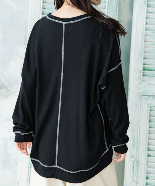Mysa&Liina(ミーサリーナ)の「ステッチ入りワッフルデザインプルオーバー(Tシャツ/カットソー・レディース・ブラック/オフホワイト・M)」の3枚目の写真