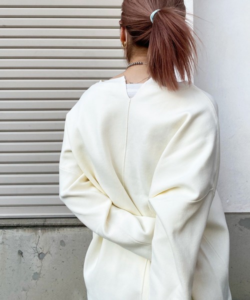 DouDou(ドゥドゥ)の「バックスリットナイロンスムースプルオーバー(ニット/セーター・レディース・ベージュ/オフホワイト/ミント・FREE)」の9枚目の写真