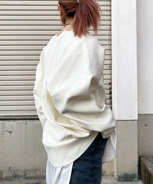 DouDou(ドゥドゥ)の「バックスリットナイロンスムースプルオーバー(ニット/セーター・レディース・ベージュ/オフホワイト/ミント・FREE)」の11枚目の写真