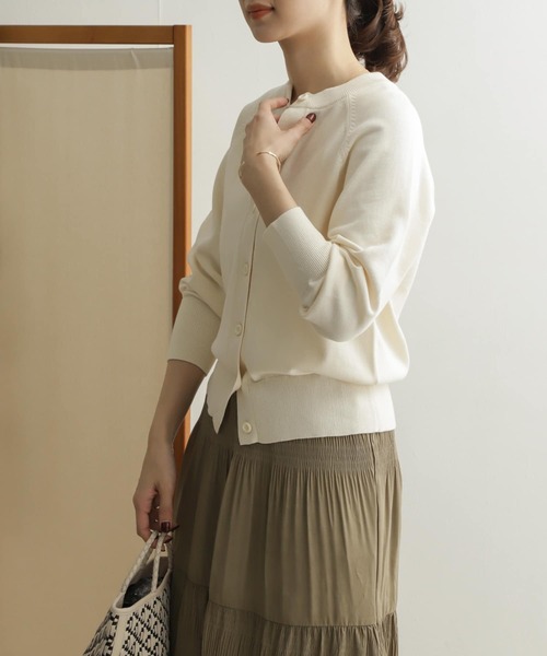 URBAN RESEARCH DOORS(アーバンリサーチドアーズ)の「オーガニックコットンカーディガン(カーディガン/ボレロ・レディース・スミクロ/ライトベージュ/アイボリー・ONE)」の10枚目の写真