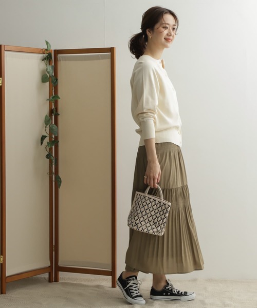 URBAN RESEARCH DOORS(アーバンリサーチドアーズ)の「オーガニックコットンカーディガン(カーディガン/ボレロ・レディース・スミクロ/ライトベージュ/アイボリー・ONE)」の17枚目の写真