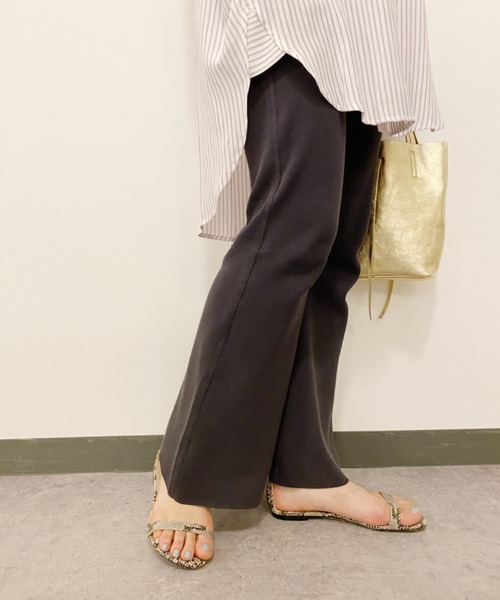 SHENERY（シーナリー）の「ICE COTTON総針ニットフレアパンツ（その他パンツ・レディース・ブルー/グレー系その他・FREE）」の3枚目の写真