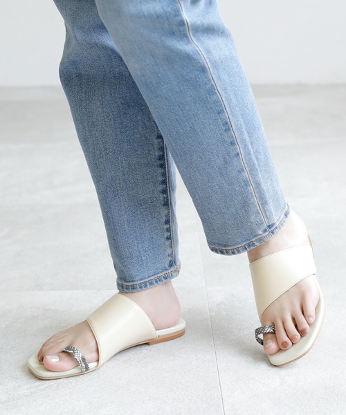 chocolates（チョコラテス）の「フラットトングサンダル【日本製】（サンダル・レディース・ブラック/ダークブラウン/クリーム/ホワイト・LL/S/M/L）」の18枚目の写真