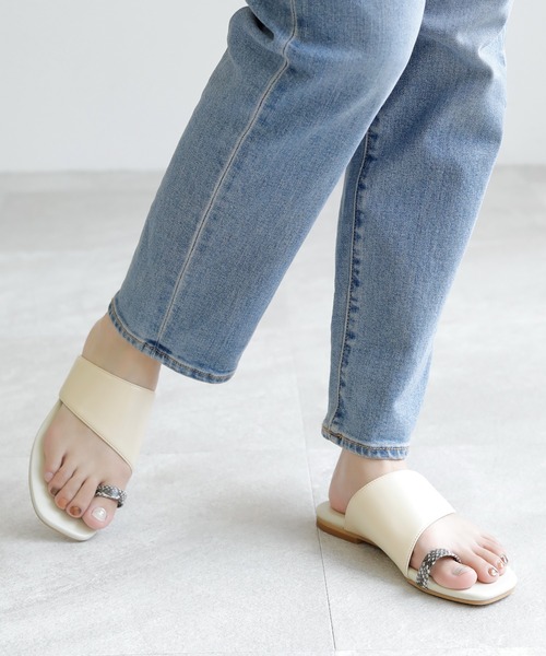 chocolates（チョコラテス）の「フラットトングサンダル【日本製】（サンダル・レディース・ブラック/ダークブラウン/クリーム/ホワイト・LL/S/M/L）」の19枚目の写真