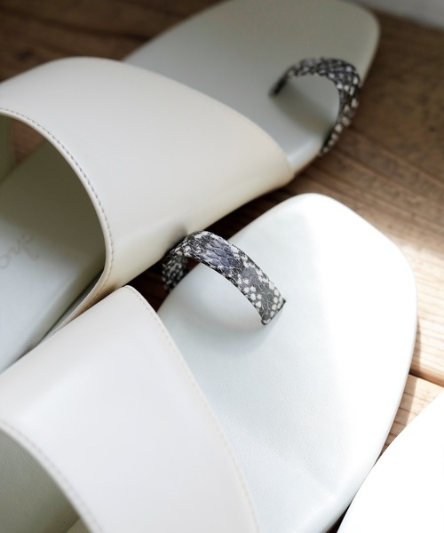 chocolates（チョコラテス）の「フラットトングサンダル【日本製】（サンダル・レディース・ブラック/ダークブラウン/クリーム/ホワイト・LL/S/M/L）」の21枚目の写真