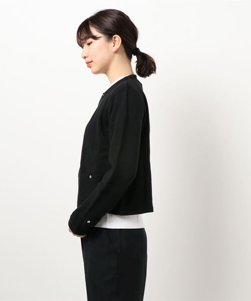 To b. by agnes b.（トゥービーバイアニエスベー）の「WR09