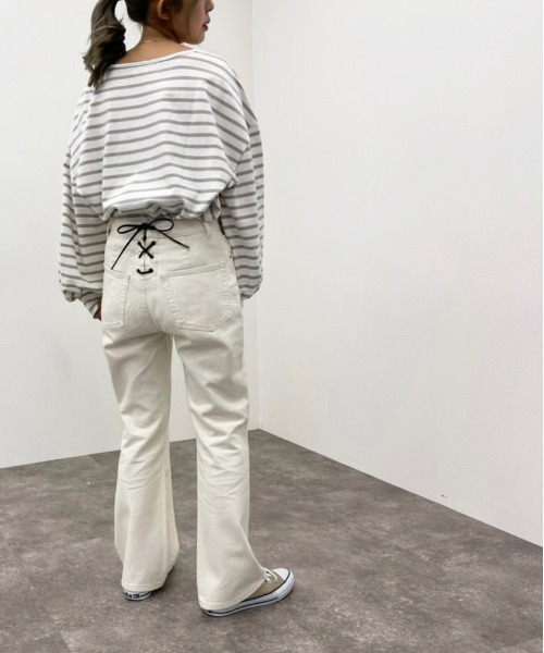 apres jour mignon（アプレジュールミニョン）の「バックレースアップデニムパンツ【ZOZOTOWN限定アイテム】（デニムパンツ・レディース・ベージュ/ブラック/グレー系その他/ホワイト系その他・X-LARGE/SMALL/MEDIUM/LARGE）」の7枚目の写真