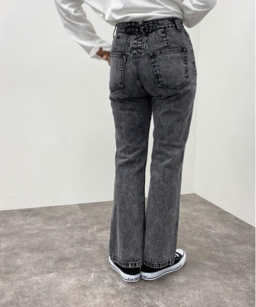 apres jour mignon（アプレジュールミニョン）の「バックレースアップデニムパンツ【ZOZOTOWN限定アイテム】（デニムパンツ・レディース・ベージュ/ブラック/グレー系その他/ホワイト系その他・X-LARGE/SMALL/MEDIUM/LARGE）」の15枚目の写真