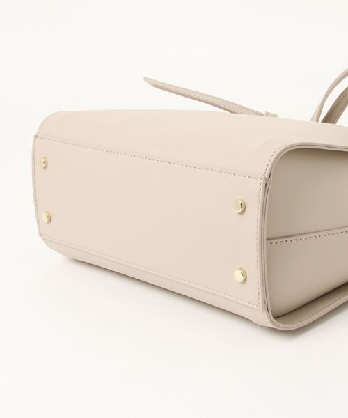 NATURAL BEAUTY BASIC（ナチュラルビューティーベーシック）の「ノットハンドルミニトート（トートバッグ・レディース・ホワイト/ベージュ/ラベンダー・ﾌﾘ-）」の8枚目の写真