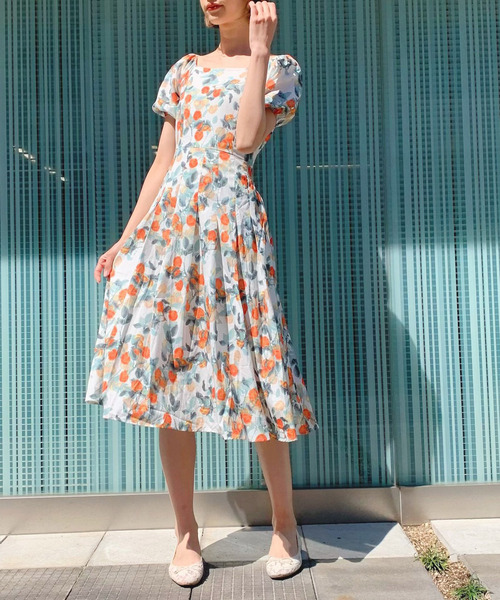 正規品 新品 セール Titty Co Petit ガーデンフラワーミディワンピース ワンピース Titty Co Petit ティティーアンドコープチ のファッション 爆売りセール開催中 Arenatheatre Net