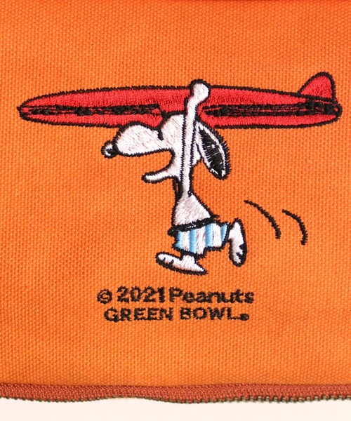 SNOOPY×OLD BETTY'S(スヌーピーカケルオールドベティーズ)の「SNOOPY Canvas×Suede Waist Bag(SURF BOARD)(ボディバッグ/ウエストポーチ・レディース・マスタード/オレンジ/グリーン/ネイビー/ボルドー/ベージュ/スミクロ/ブラウン・FREE)」の21枚目の写真
