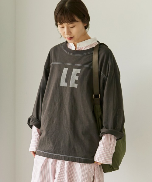 note et silence （ノートエシロンス）の「*◇ロッシェ天竺製品染　フットボールプルオーバー（Tシャツ/カットソー・レディース・ダークブラウン/ライトベージュ/グリーン/パープル・FREE）」の2枚目の写真