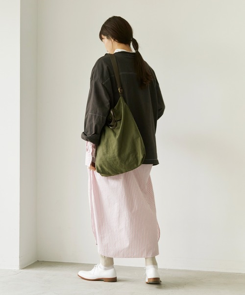 note et silence （ノートエシロンス）の「*◇ロッシェ天竺製品染　フットボールプルオーバー（Tシャツ/カットソー・レディース・ダークブラウン/ライトベージュ/グリーン/パープル・FREE）」の11枚目の写真