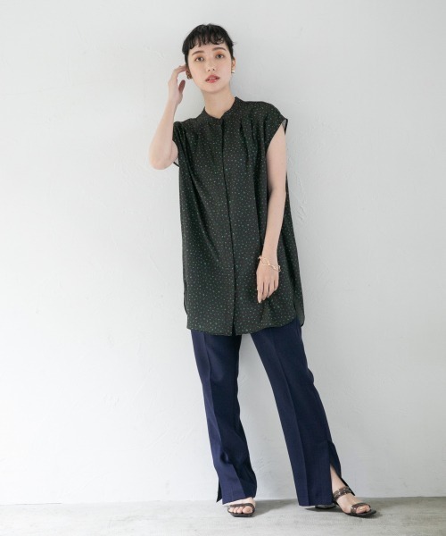 LOWRYS FARM(ローリーズファーム)の「DRYカラーサイドスリットパンツ 957889(その他パンツ・レディース・ネイビー/レッド/ブルー/アイボリー・SMALL/MEDIUM/LARGE)」の14枚目の写真