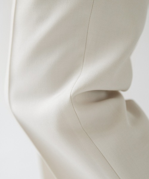 LOWRYS FARM(ローリーズファーム)の「DRYカラーサイドスリットパンツ 957889(その他パンツ・レディース・ネイビー/レッド/ブルー/アイボリー・SMALL/MEDIUM/LARGE)」の15枚目の写真